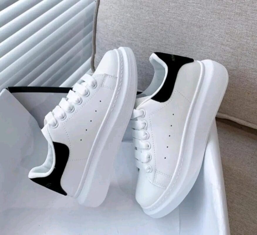 Alexander Mc Queen White And Black Oversized Sneakers