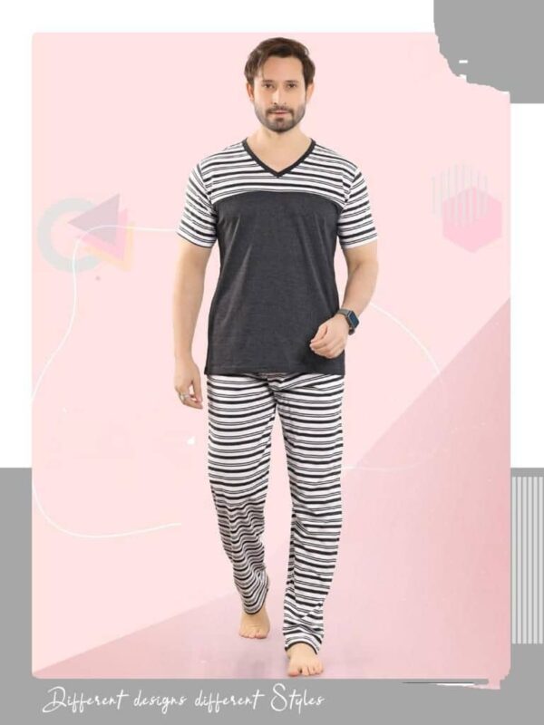 Men’s sleepwear