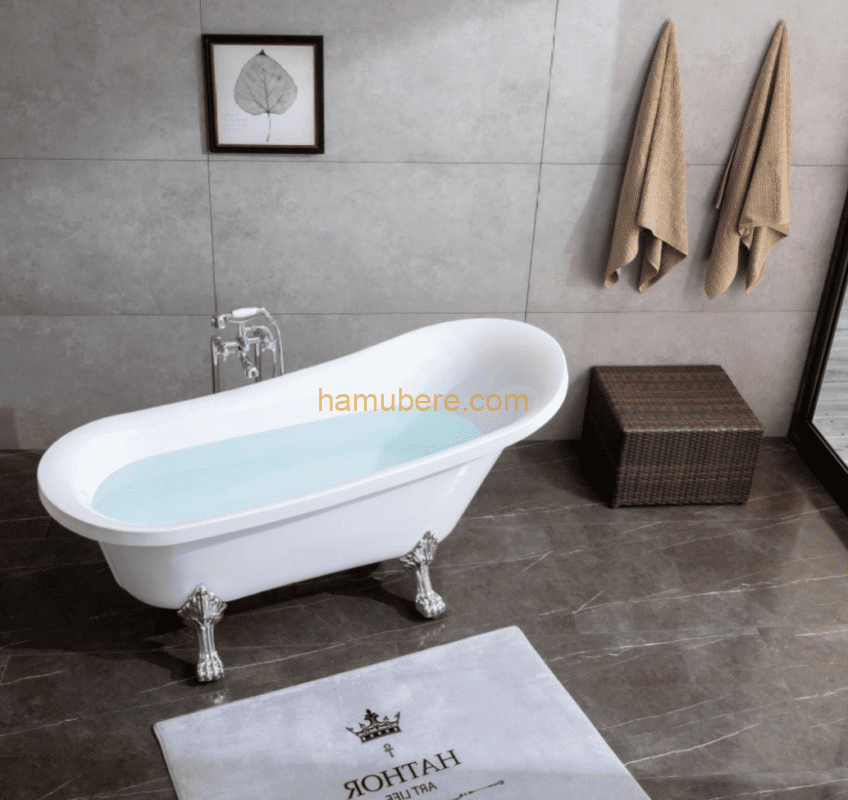white acyrlic free standing bathtub