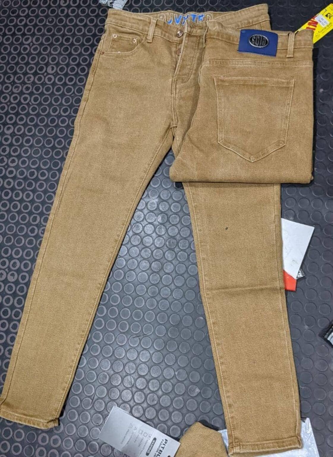 Slim Jeans with Insert Pockets