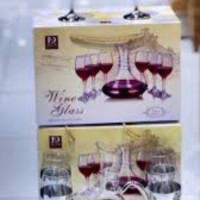 Wine Decanter with 6 Wine Glass