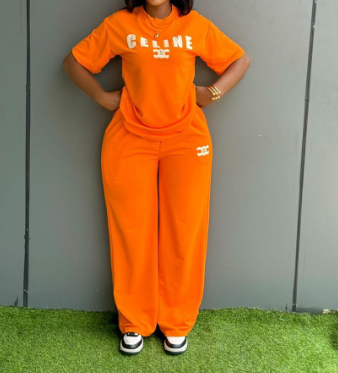 Top Sweater and Sweatpants Set